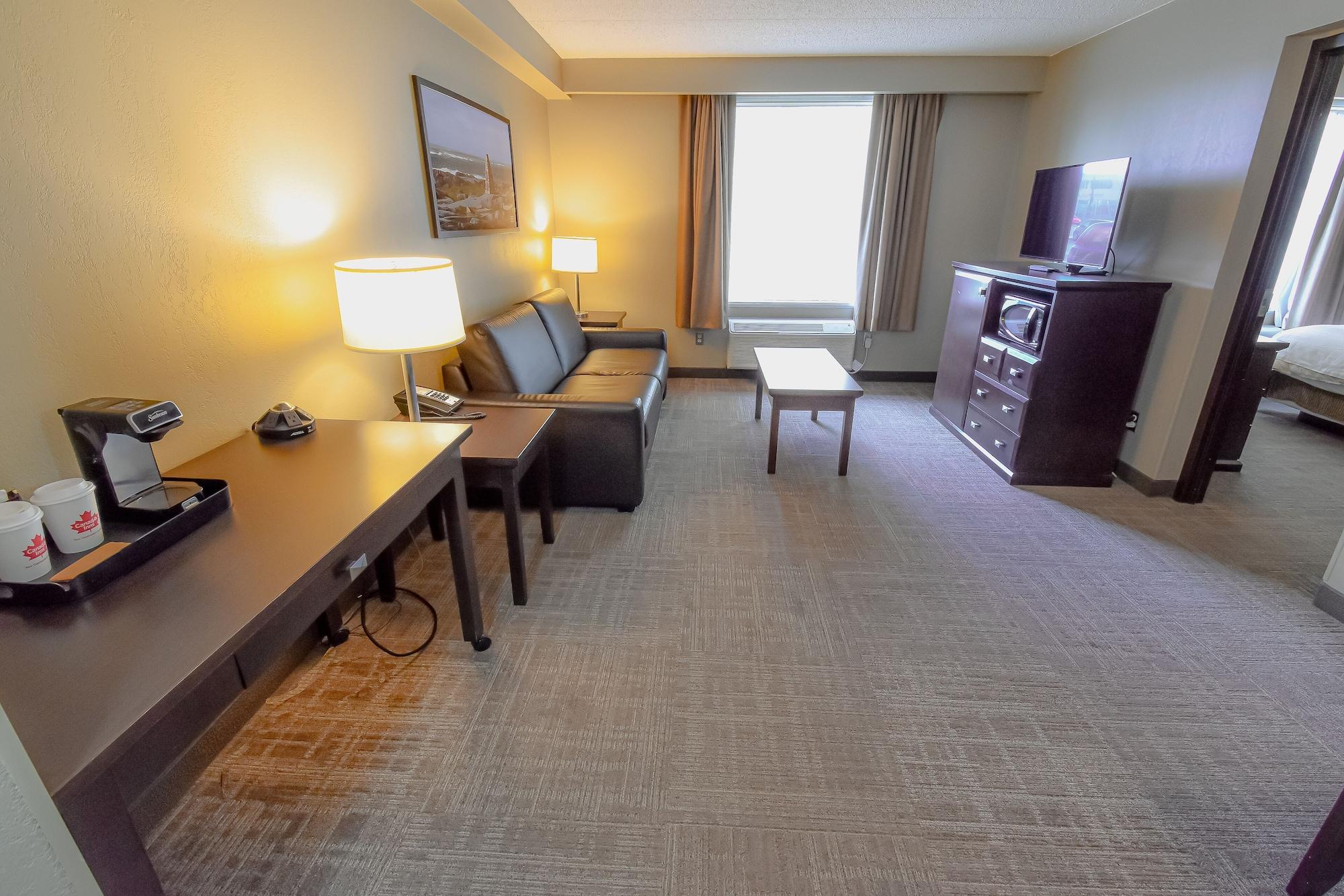 Canad Inns Destination Centre Transcona Уинипег Екстериор снимка