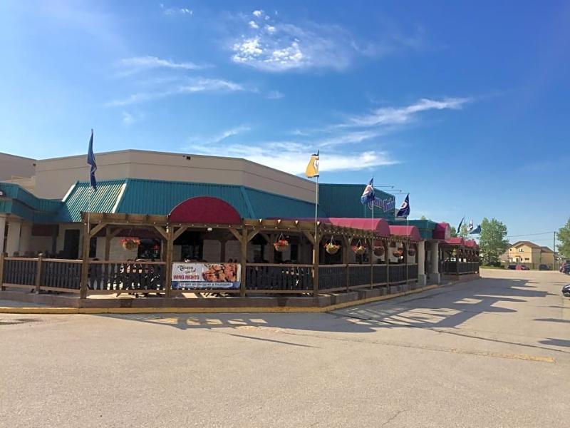 Canad Inns Destination Centre Transcona Уинипег Екстериор снимка